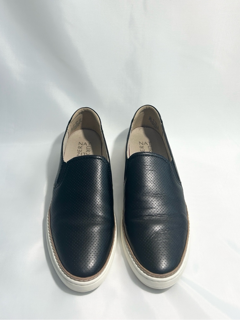Naturalizer Black Slip-On Leather Sneakers